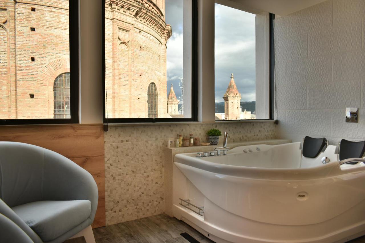 Hotel Vaway Куэнка Экстерьер фото